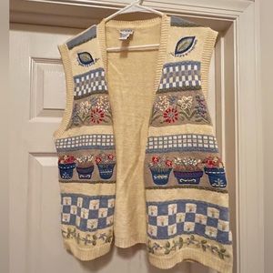 Women’s sweater vest